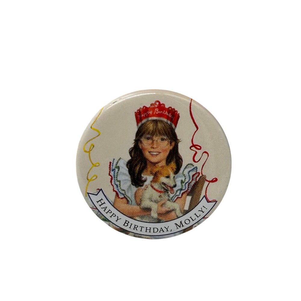 Vintage 1995 Pleasant Company American Girl Molly McIntire Birthday Pin Button